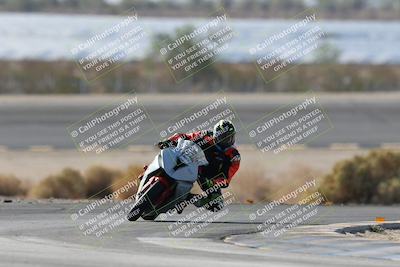 media/Nov-16-2025-Race Pace (Sun) [[8c5fa54630]]/Non Verified Riders (1st 20 Minutes)/1-Turn 14 (10am)/